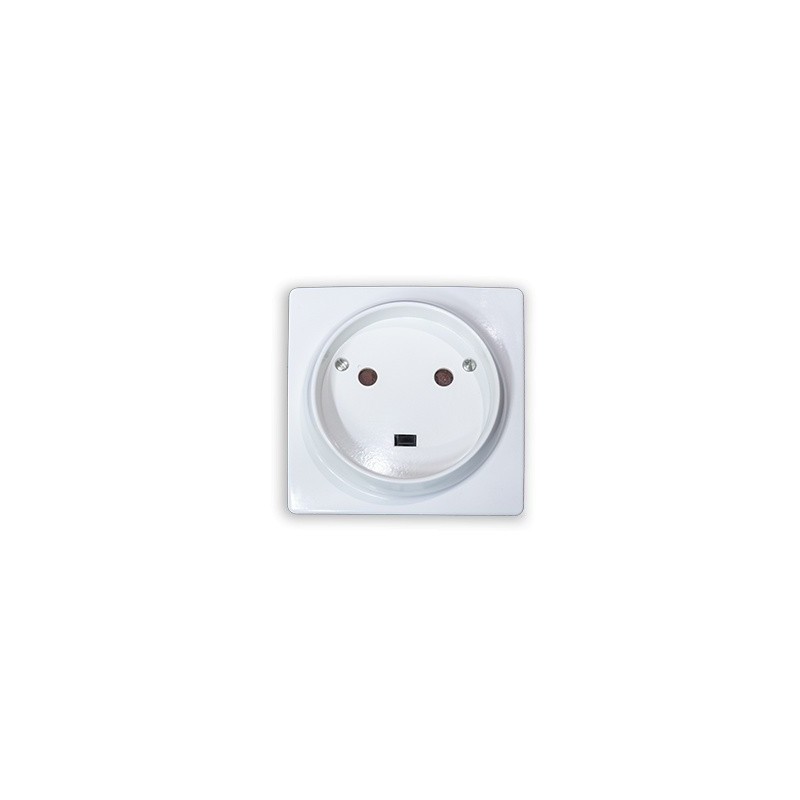 Enchufe 32A 2P+T (Caja incluida)