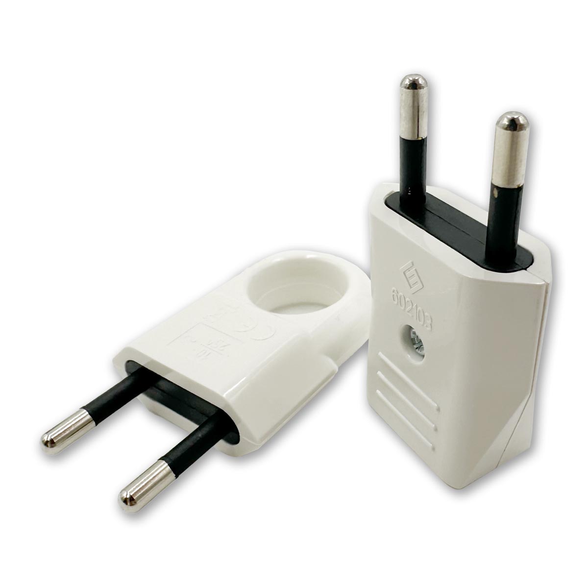 clavijas de enchufe y adaptadores